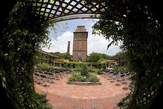 Duke Tower Hotel Garden Courtyard